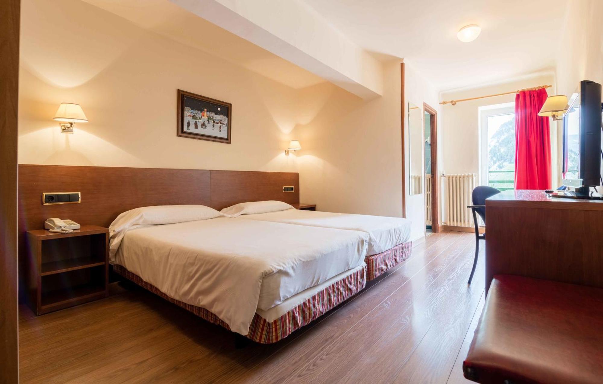 Snoe Hotel Candanchú Стая снимка