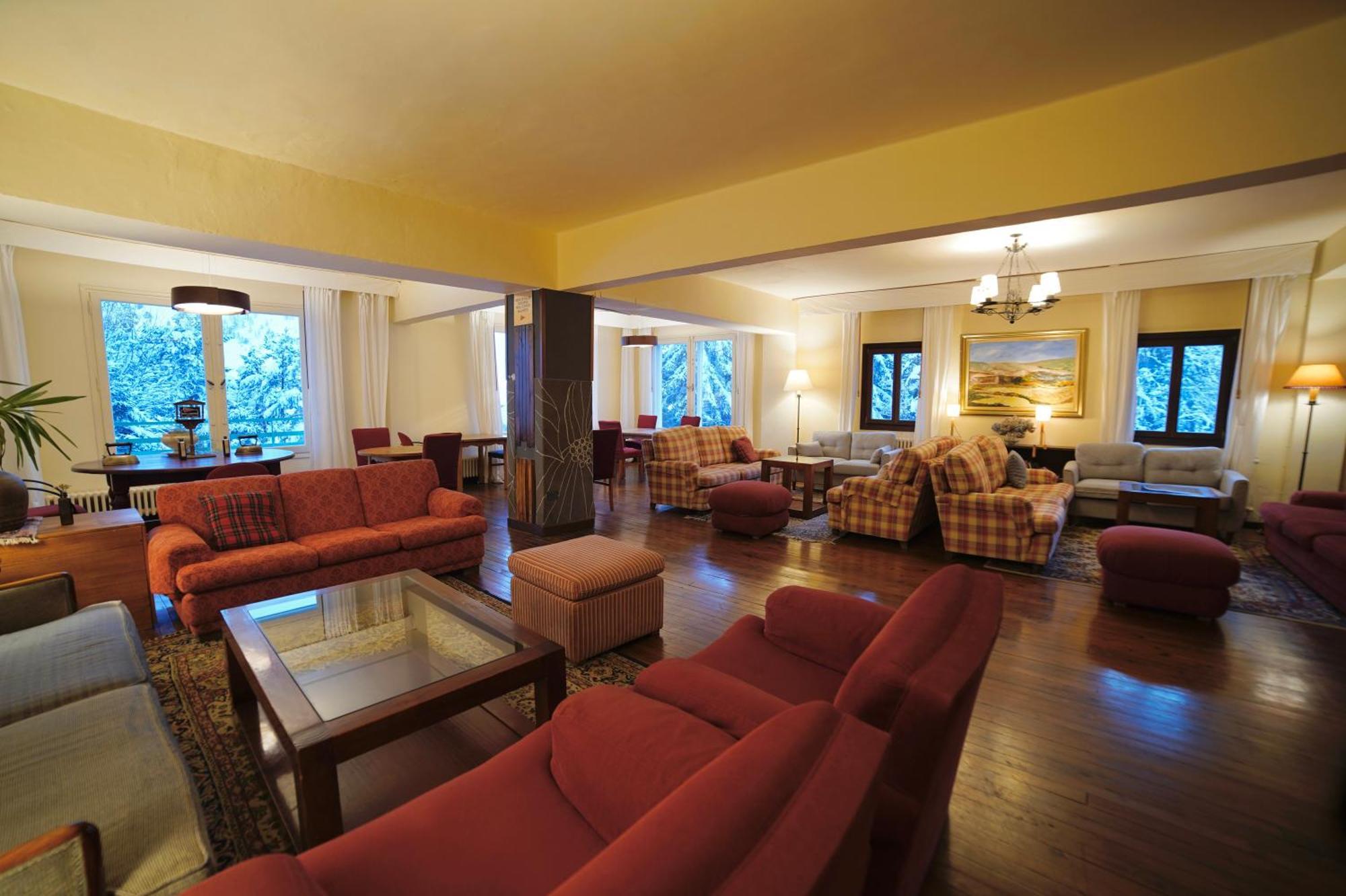 Snoe Hotel Candanchú Екстериор снимка