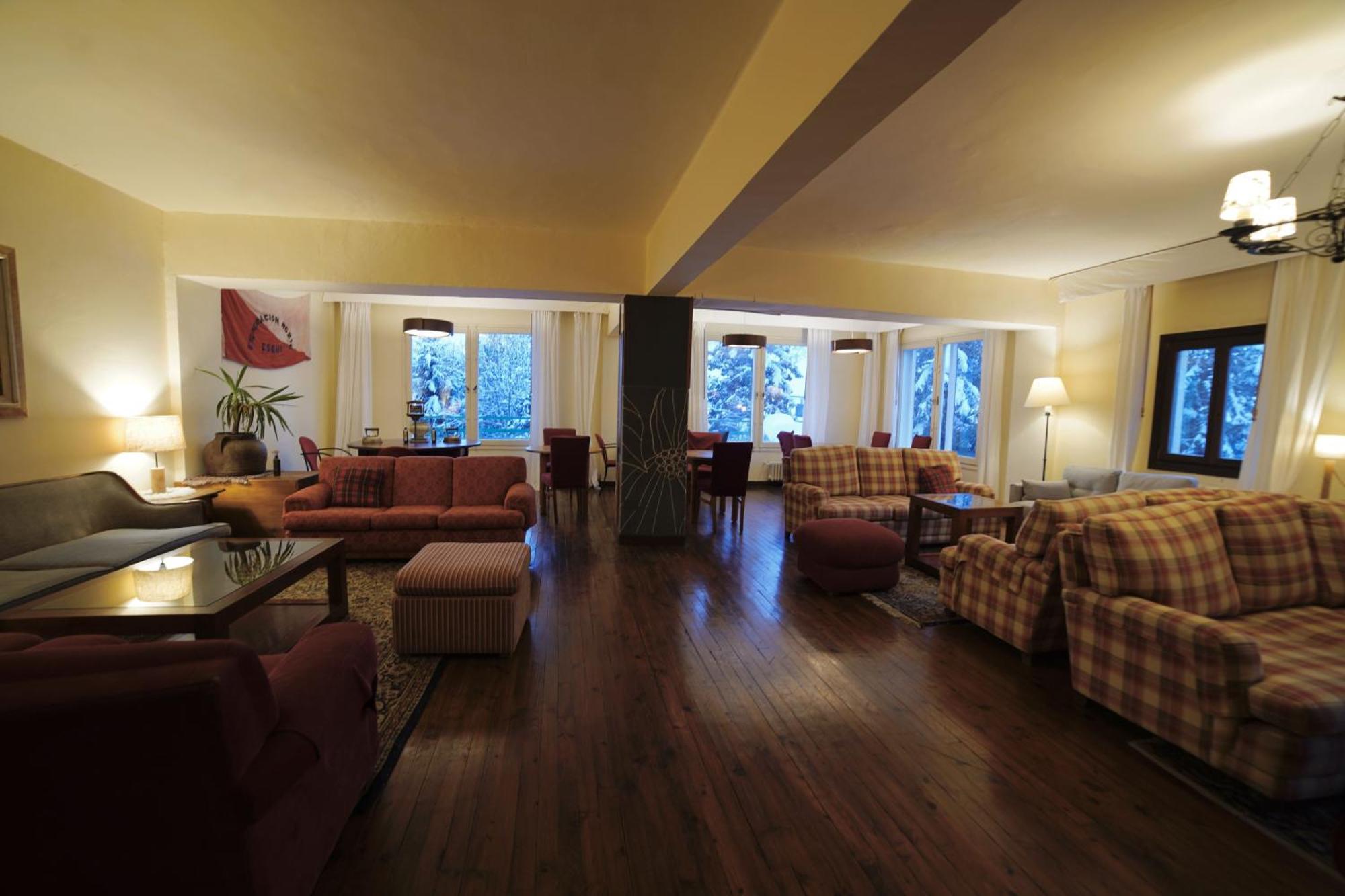 Snoe Hotel Candanchú Екстериор снимка