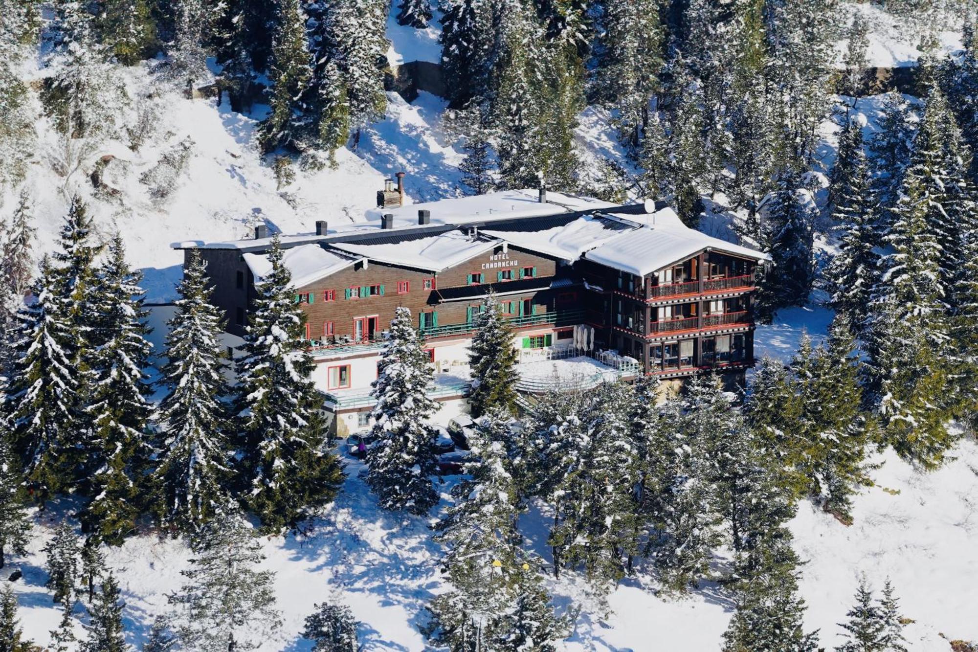 Snoe Hotel Candanchú Екстериор снимка