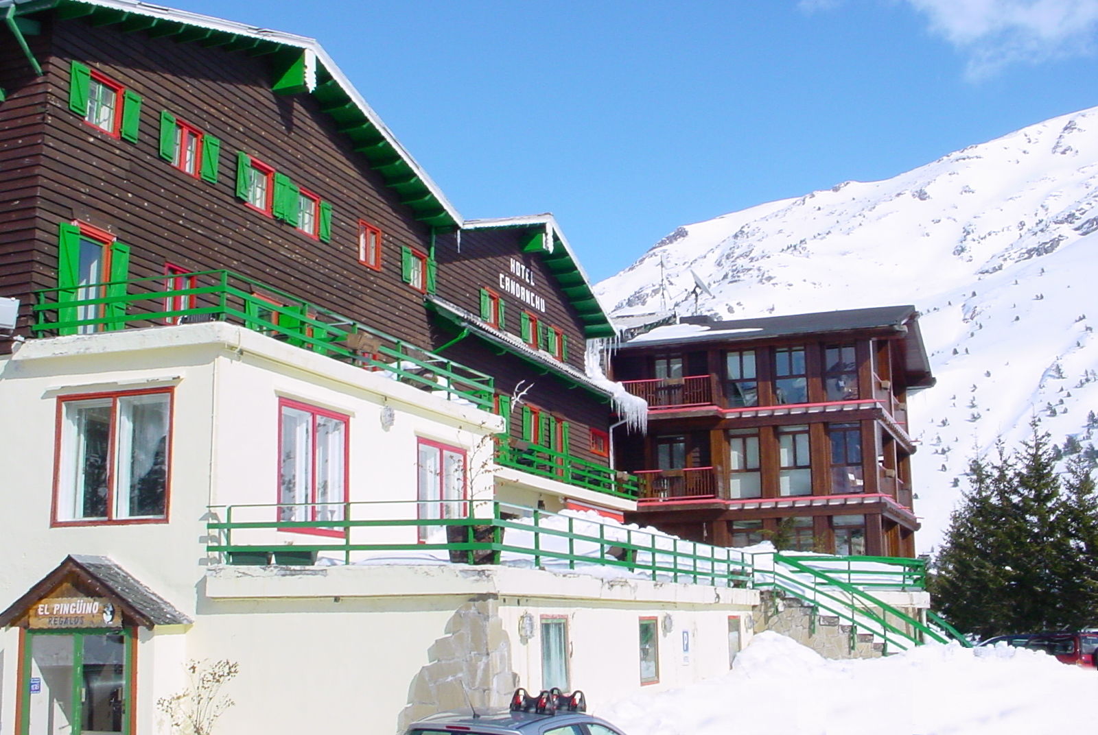 Snoe Hotel Candanchú Екстериор снимка
