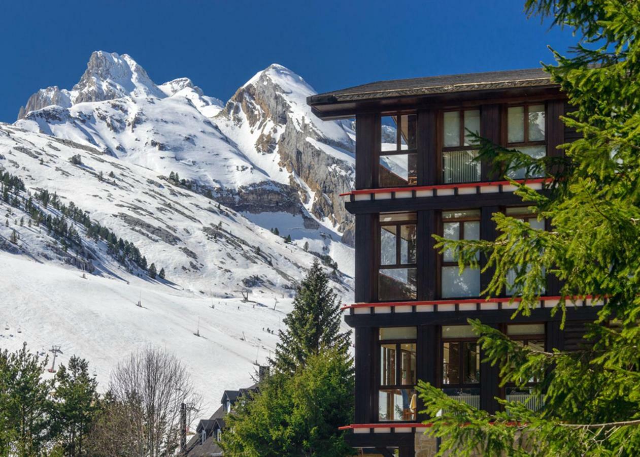 Snoe Hotel Candanchú Екстериор снимка